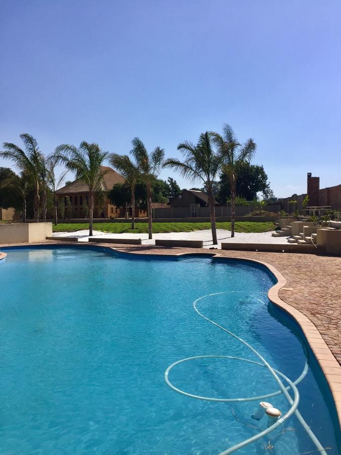 Hotel The Three Countries Estate Benoni Exterior foto