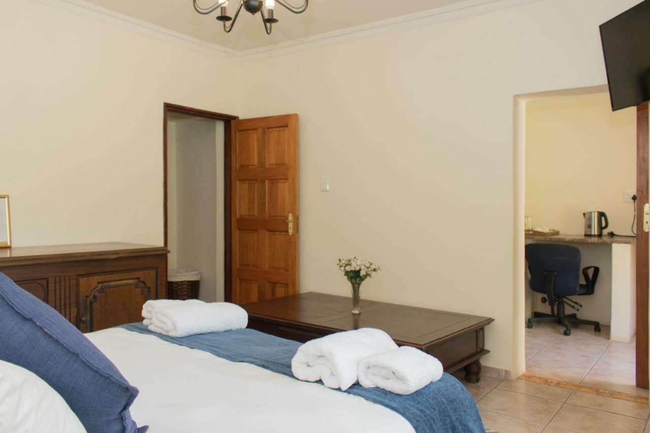 Hotel The Three Countries Estate Benoni Exterior foto