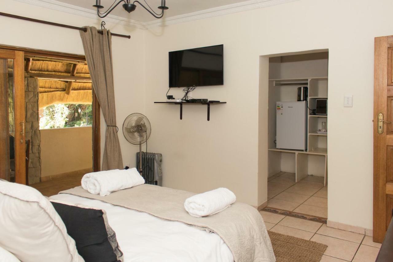 Hotel The Three Countries Estate Benoni Exterior foto